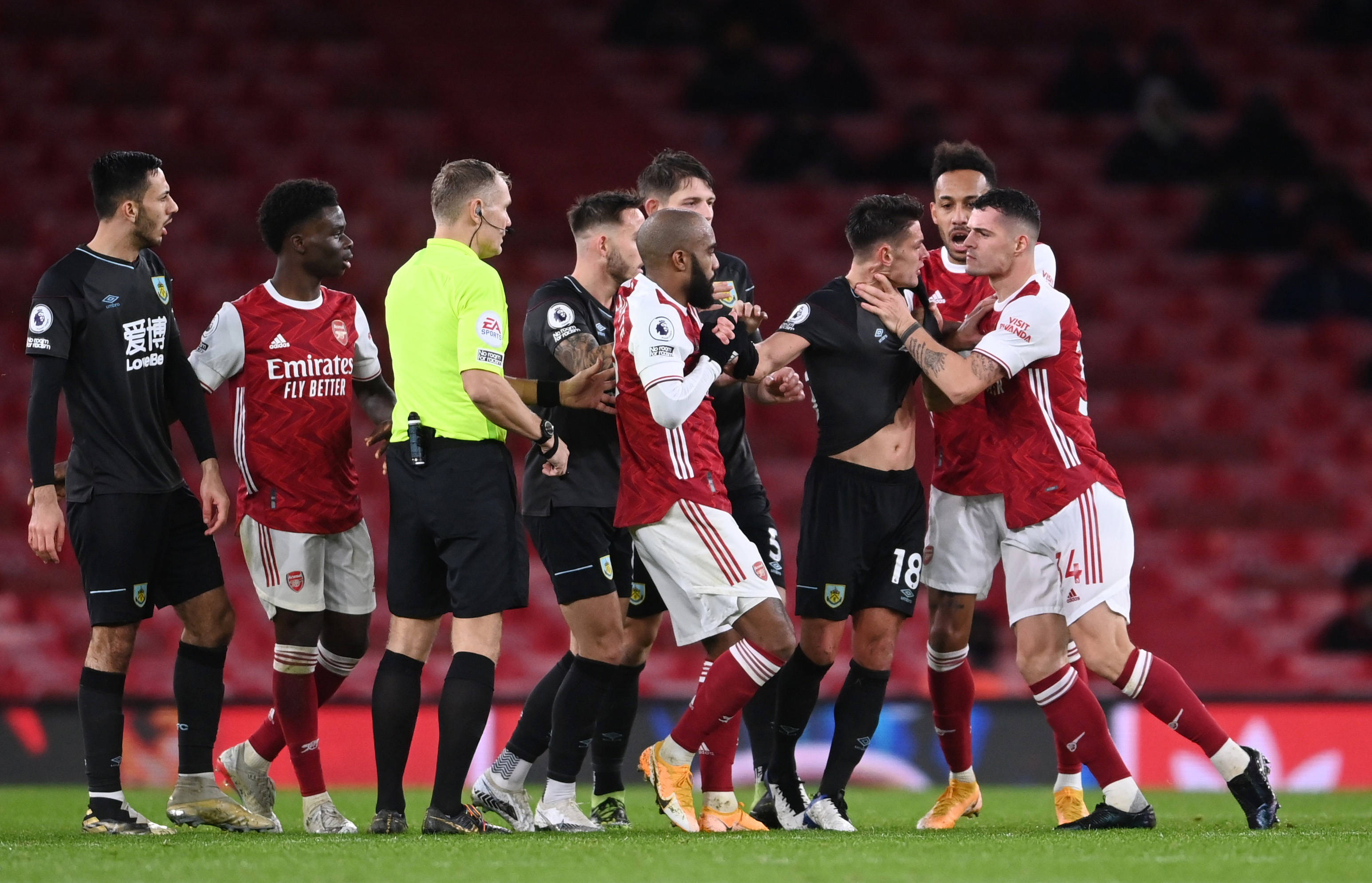 他必须考虑 他必须考虑